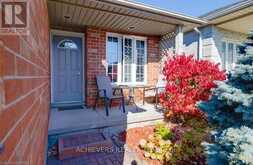 1402 BAYCLIFFE PLACE | London Ontario | Slide Image Two