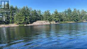 1039 SNIDERS BAY ROAD | Gravenhurst Ontario | Slide Image Thirty