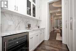 35 LONGWOOD DRIVE S | Toronto Ontario | Slide Image Twenty