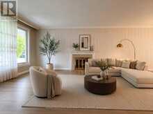 33 SUMNER HEIGHTS DRIVE | Toronto Ontario | Slide Image Two
