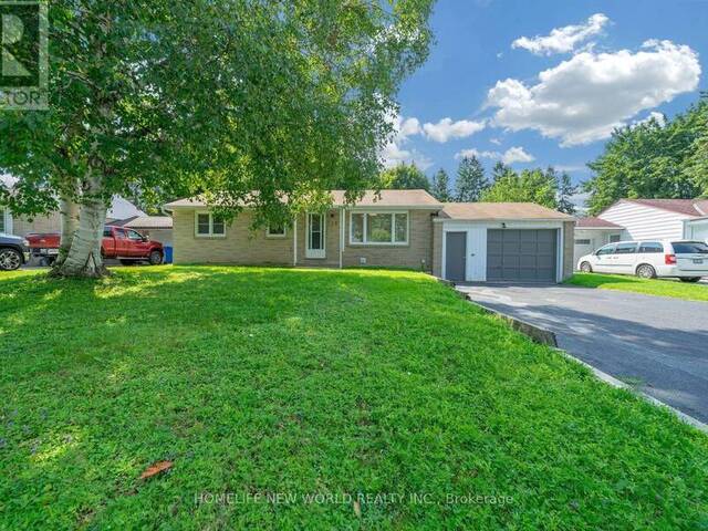 736 GRACE STREET Newmarket Ontario, L3Y 2L3 - Property For Sale