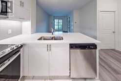 221 - 39 ANNIE CRAIG DRIVE | Toronto Ontario | Slide Image Eight