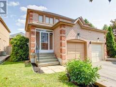 63 HERKES DRIVE Brampton Ontario, L6Y 5B2