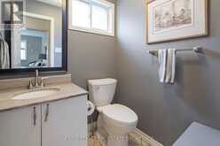 4 BLUEGRASS DRIVE | Barrie Ontario | Slide Image Fifteen