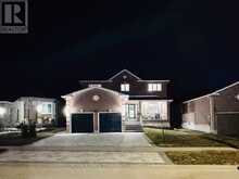 25 JAGGES DRIVE | Barrie Ontario | Slide Image Two