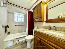 8 GAUDAUR COURT | Orillia Ontario | Slide Image Thirteen