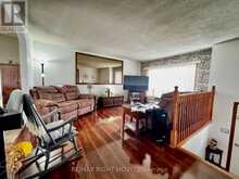 8 GAUDAUR COURT | Orillia Ontario | Slide Image Five