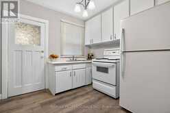 262 MELROSE STREET | Toronto Ontario | Slide Image Thirteen