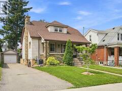 96 HUXLEY AVENUE S Hamilton Ontario, L8K 2P8