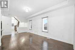 32 ROLLING LANE | Hamilton Ontario | Slide Image Twelve