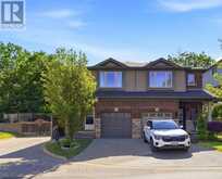 32 ROLLING LANE | Hamilton Ontario | Slide Image One