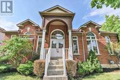 10 DELRAY DRIVE | Markham Ontario | Slide Image Five