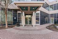 2102 - 33 ELM DRIVE | Mississauga Ontario | Slide Image Nine