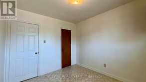 31 QUINAN DRIVE | Toronto Ontario | Slide Image Eighteen