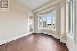 33 LORRAIN HAND CRESCENT | Georgina Ontario | Slide Image Three