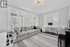 75 MCLARTY GATE | Aurora Ontario | Slide Image Eight