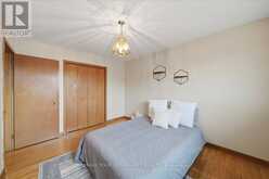 9 HISEY CRESCENT | Toronto Ontario | Slide Image Nineteen