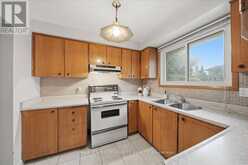 9 HISEY CRESCENT | Toronto Ontario | Slide Image Nine