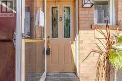 40 LANGDALE CRESCENT | Brampton Ontario | Slide Image Seven