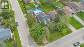 35 JAMES AVENUE | Brantford Ontario | Slide Image Three