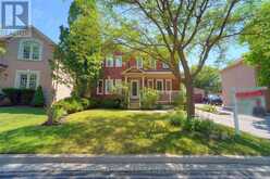 3 PRIMROSE PATH CRESCENT | Markham Ontario | Slide Image Two