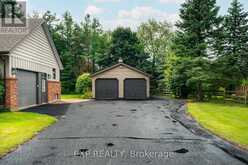 9 LEADER DRIVE | Mono Ontario | Slide Image Forty-nine