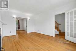 463 OAKWOOD AVENUE | Toronto Ontario | Slide Image Ten