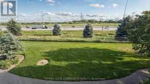 215 - 273 SOUTH PARK ROAD | Markham Ontario | Slide Image Twenty-seven