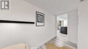 215 - 273 SOUTH PARK ROAD | Markham Ontario | Slide Image Thirty