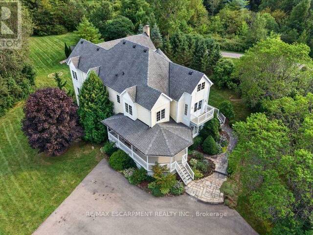 110 CONCESSION 11 ROAD E Hamilton Ontario, L8B 1H8 - 4 Bedrooms Home For Sale