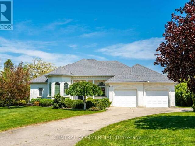 4266 BLUEPOINT DRIVE Plympton-Wyoming Ontario, N0N 1J6 - 4 Bedrooms Waterfront Home For sale