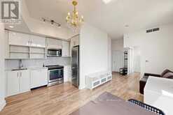 405 - 128 FAIRVIEW MALL DRIVE | Toronto Ontario | Slide Image Eight