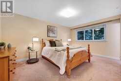9 BUNTY LANE | Toronto Ontario | Slide Image Thirteen
