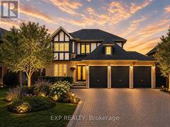 19 SPRINGBROOK DRIVE Richmond Hill Ontario, L4B 3R9