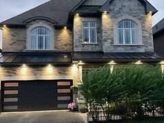 125 GARDINER DRIVE N Bradford West Gwillimbury Ontario, L3Z 0J6