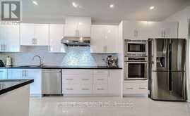 125 GARDINER DRIVE N | Bradford West Gwillimbury Ontario | Slide Image Eleven