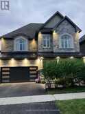 125 GARDINER DRIVE N | Bradford West Gwillimbury Ontario | Slide Image One