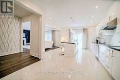 125 GARDINER DRIVE N | Bradford West Gwillimbury Ontario | Slide Image Seven