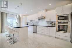 125 GARDINER DRIVE N | Bradford West Gwillimbury Ontario | Slide Image Eight