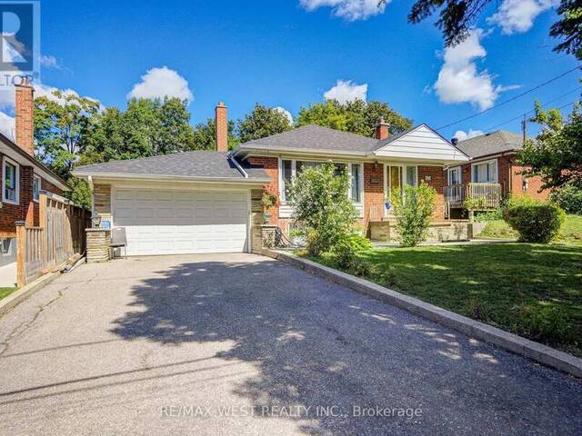65 RIDGE POINT CRESCENT Toronto Ontario, M6M 2Z7 - 4 Bedrooms Home For Sale