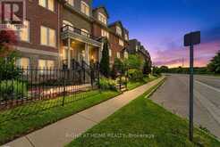 65 WELLINGTON SOUTH | Cambridge Ontario | Slide Image One