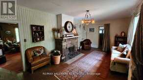 26 LAKESHORE ROAD W | Oro-Medonte Ontario | Slide Image Ten
