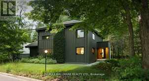 26 LAKESHORE ROAD W | Oro-Medonte Ontario | Slide Image Two