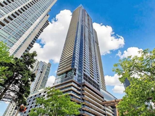 4805 - 3 CONCORD CITYPLACE WAY Toronto Ontario, M5V 0X4 - 2 Bedrooms Waterfront Condo For Sale