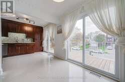 53 CHIPWOOD CRESCENT | Toronto Ontario | Slide Image Eighteen