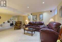 158 LEGENDARY TRAIL | Whitchurch-Stouffville Ontario | Slide Image Twenty-seven