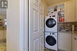 158 LEGENDARY TRAIL | Whitchurch-Stouffville Ontario | Slide Image Thirty-one
