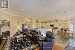 158 LEGENDARY TRAIL | Whitchurch-Stouffville Ontario | Slide Image Six