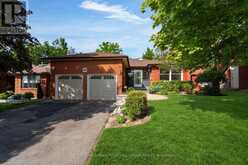 22 RICHLER CRESCENT | Barrie Ontario | Slide Image Two