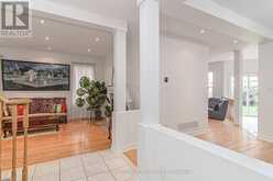 4 DIVINE DRIVE | Whitby Ontario | Slide Image Eight